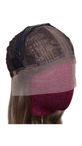 Brett (Dirty Blonde)