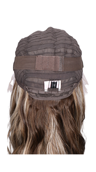 *Carolyn (Sandy Shores)