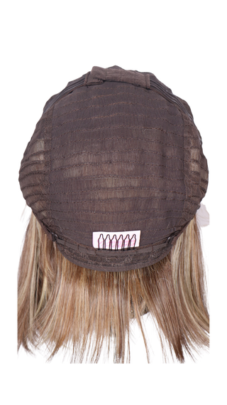Chandy (Light Brunette with Highlights)