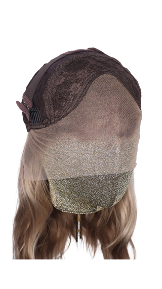 Farrah (First Class Blonde)