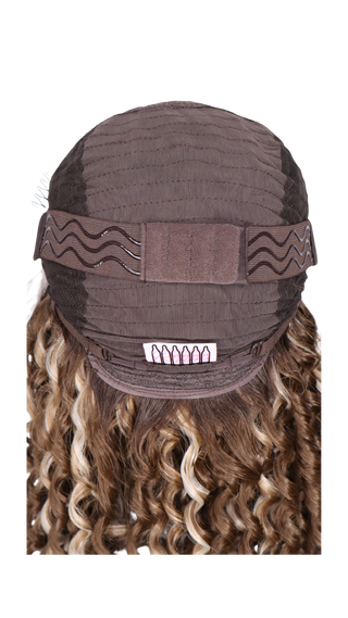 *Libby (Cookie Butter Melt) - Swiss Lace