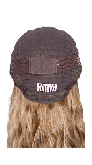 **Toni (Blush Outlaw) - FEATURED CROWN